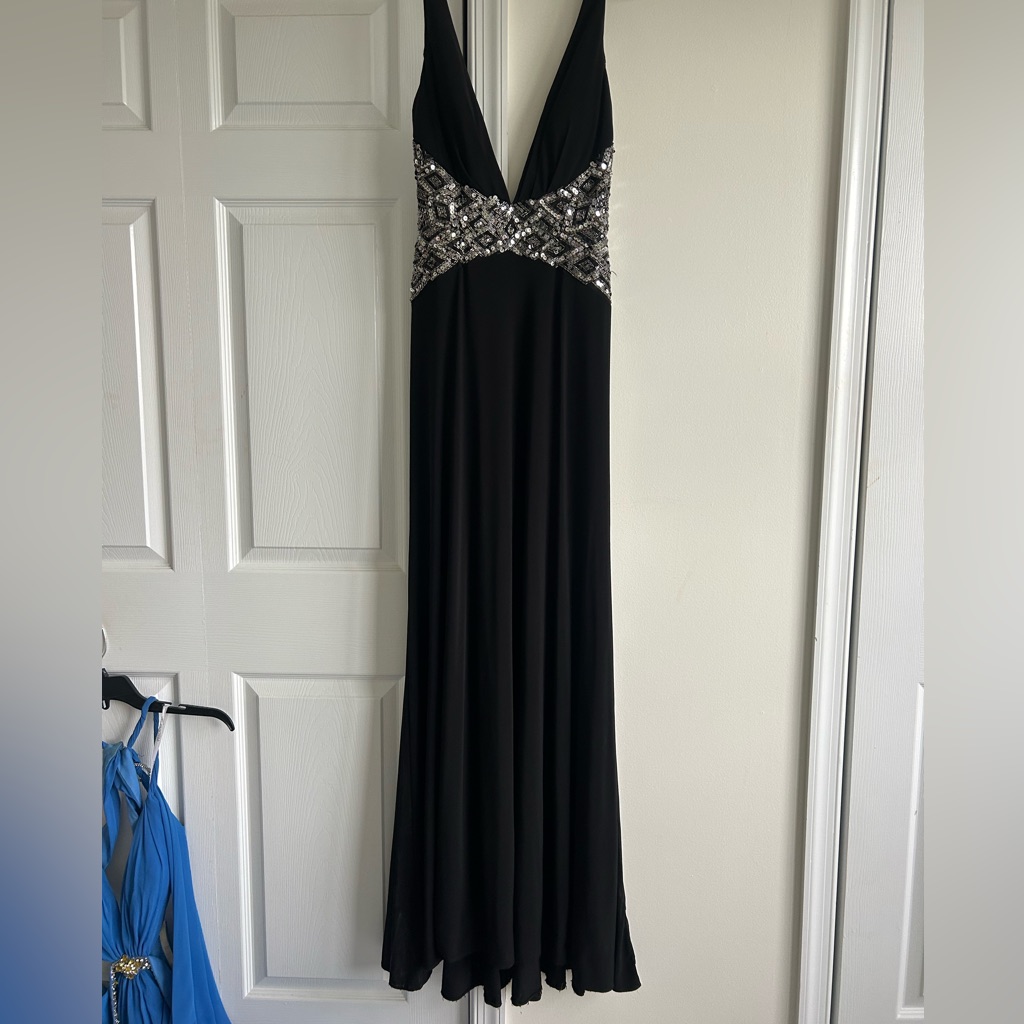 Elegant Black Prom Gown